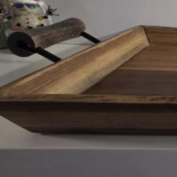 Custom Handmade Live Edge Black Walnut Serving Tray 15" x 12" - Picture 8 of 8